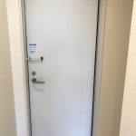 (玄関)